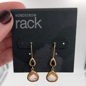 🆕 Nordstrom Rack Crystal and Gold Drop Earrings